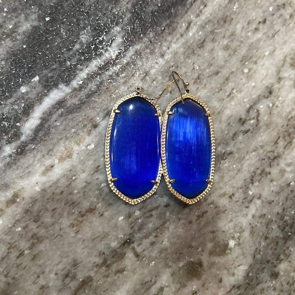 Blue Kendra Scott Danielle’s